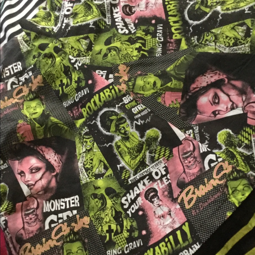 Too Fast Creepy Sexy Skirt